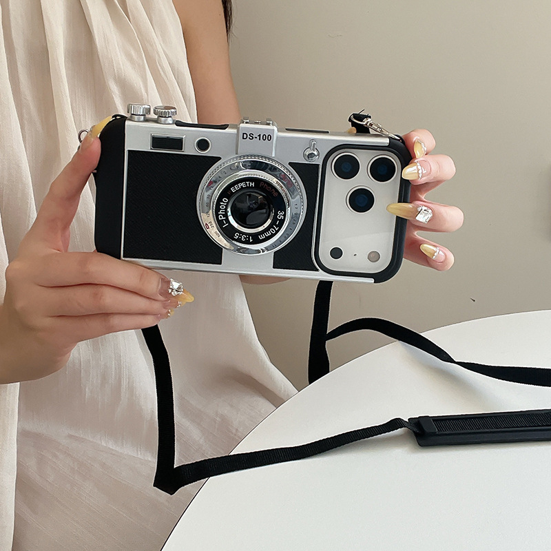 Vintage Items - Emily in Paris Funda con diseño