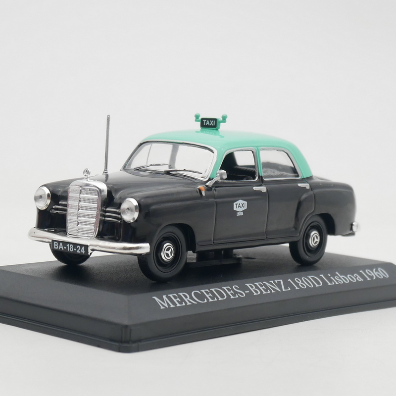 Vintage Collectible Classics - IXO Coche de juguete de aleación