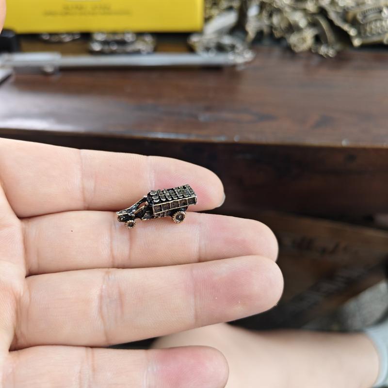 Camión Miniatura de Hierro, Di - Vintage Collectible Trucks reseña y precio