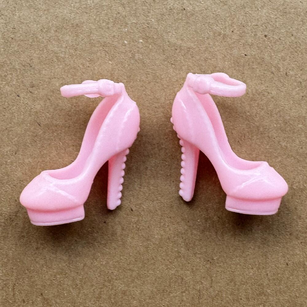 Botas Largas de Tacón Alto Vin - Vintage Collectible Barbies reseña y precio